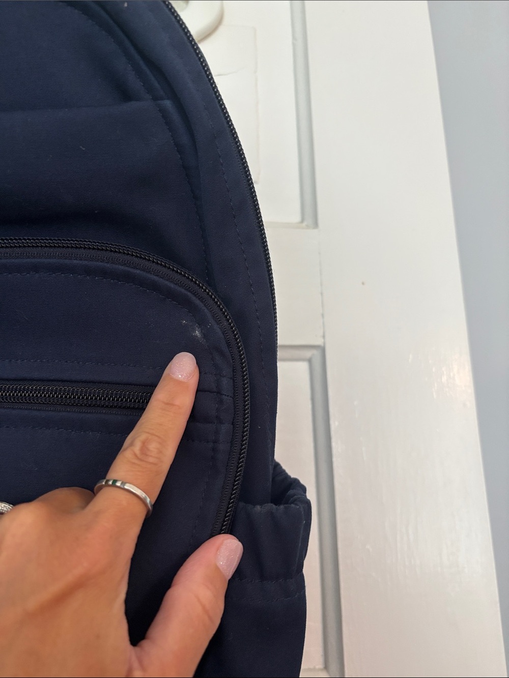 Classic Vera Bradley Navy Backpack - Durable Everyday Bag - Picture 3 of 6